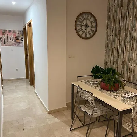 Privadas En Apartamento Compartido * Algeciras