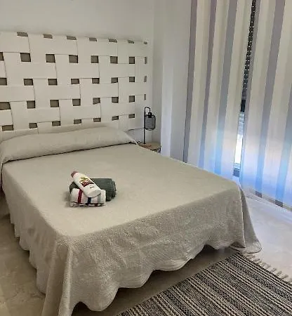Homestay Privadas En Apartamento Compartido *